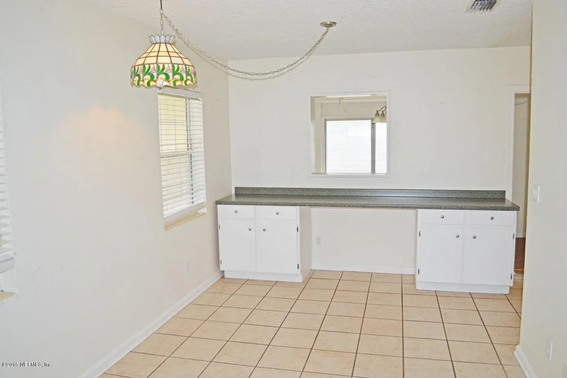 Photo of 728 PALM TREE Road