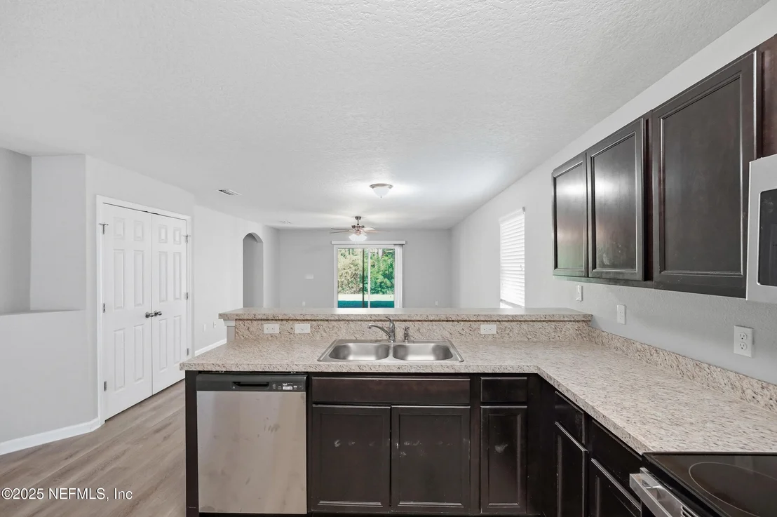 Photo of 77812 LUMBER CREEK Boulevard