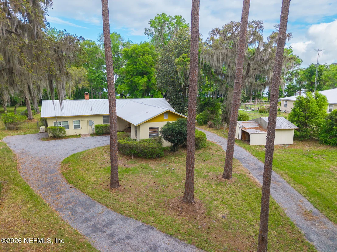Photo of 202 SAINT JOHNS Drive