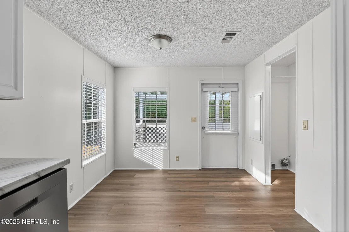 Photo of 2160 GLEN GARDNER Drive