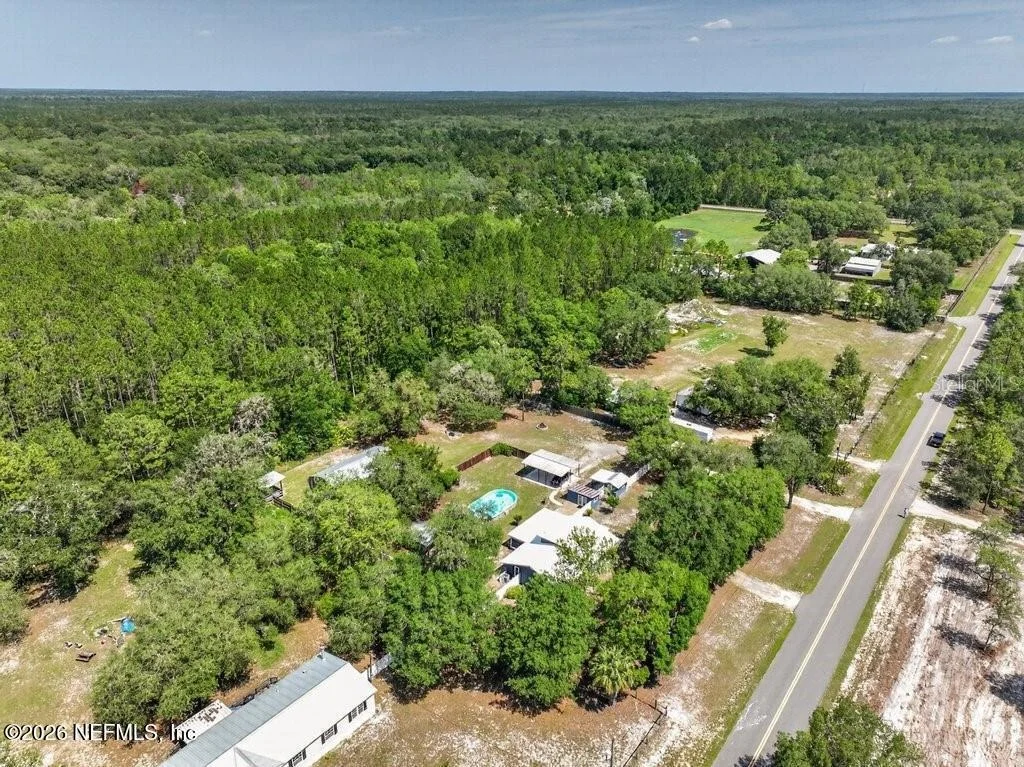 Photo of 121 DAREN Drive