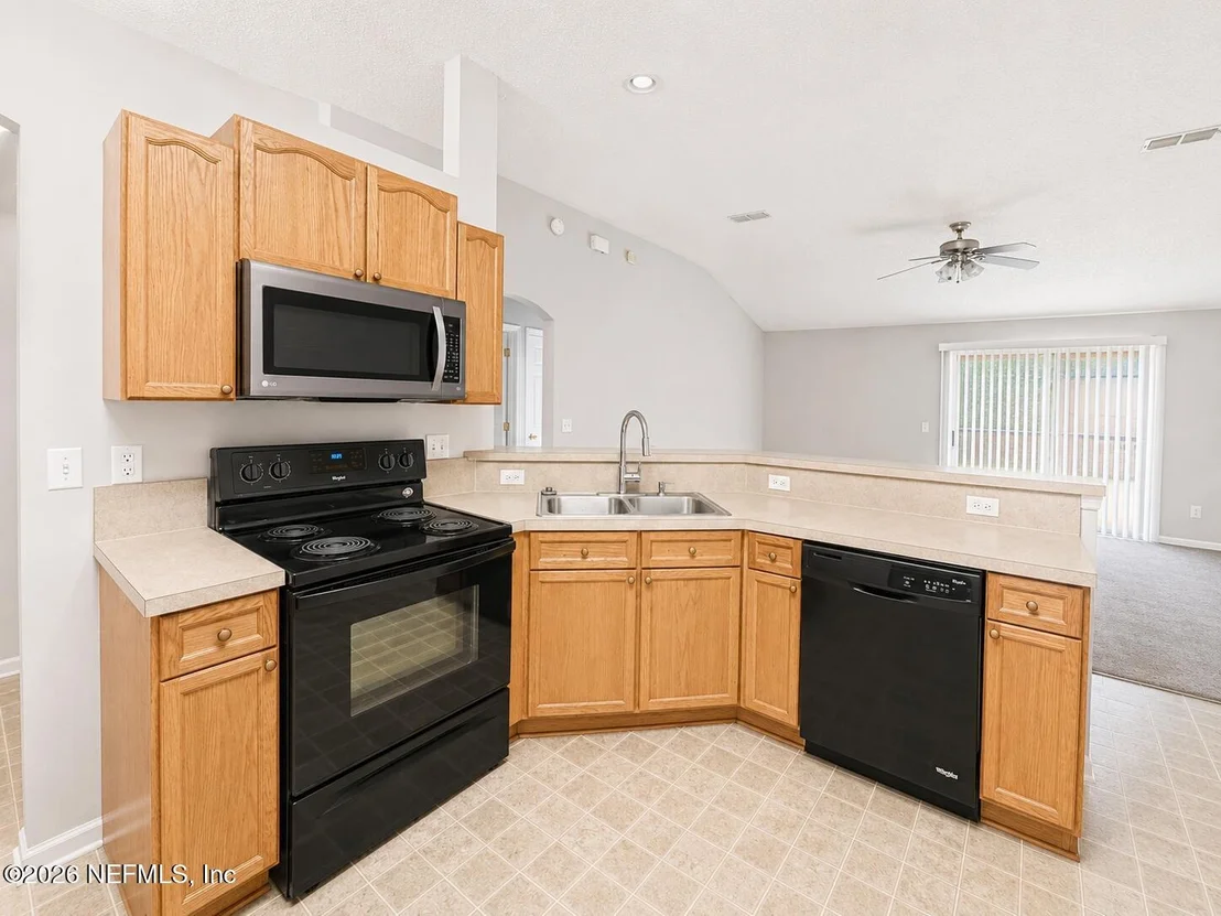 Photo of 1683 NORTHGLEN Circle
