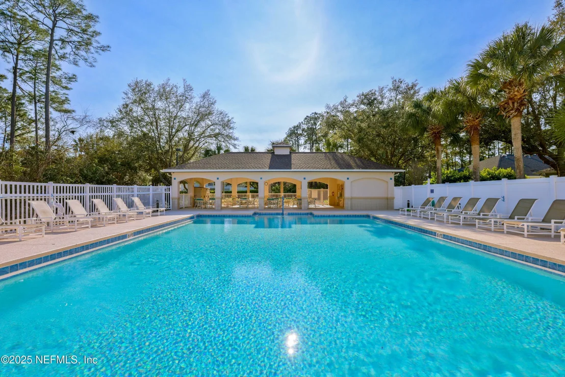 Photo of 1017 RIDGEWOOD Lane