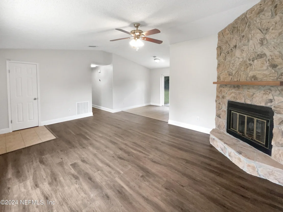 Photo of 2944 OLSON Lane N