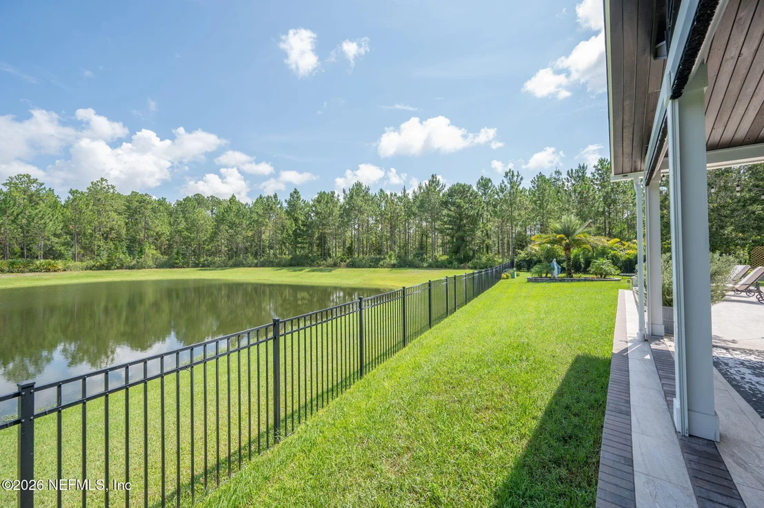 Photo of 681 GLENNEYRE Circle