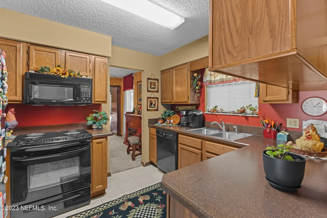 Photo of 7948 JEFF Drive