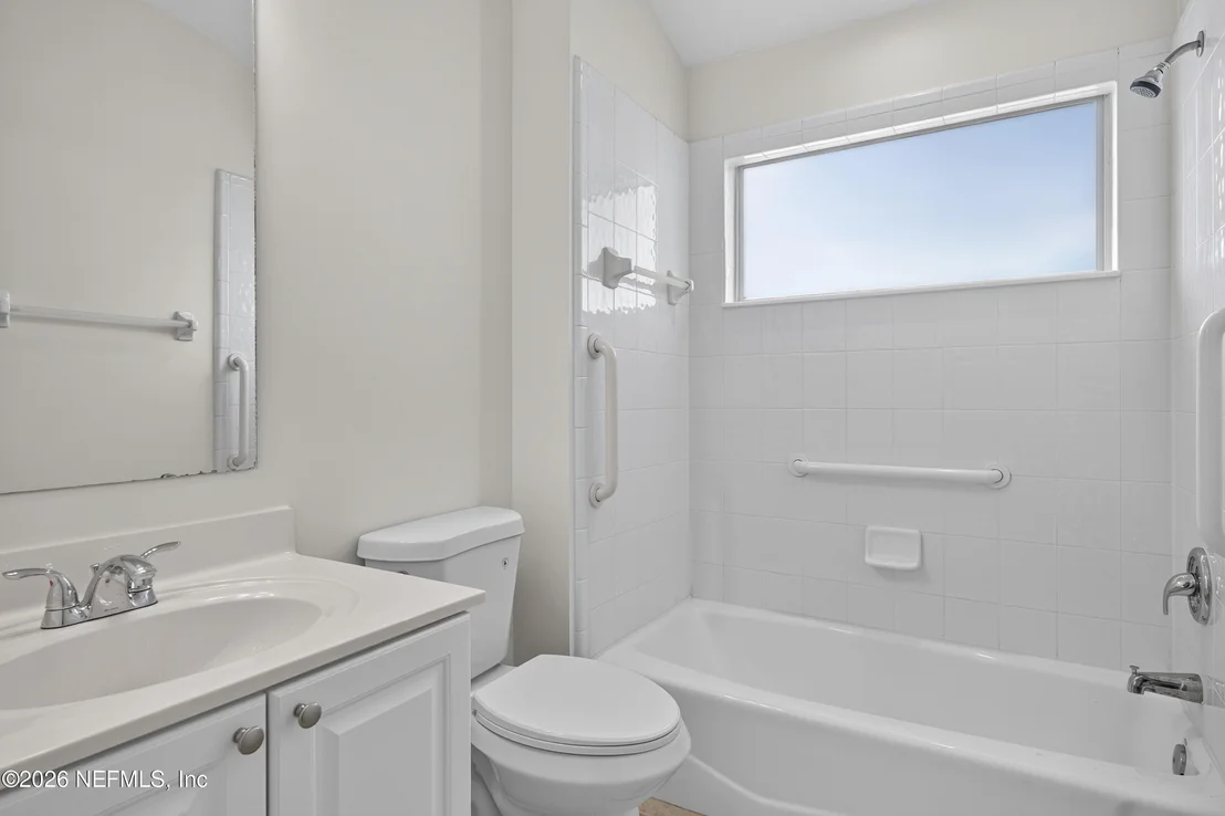 Photo of 587 OAKMONT Drive
