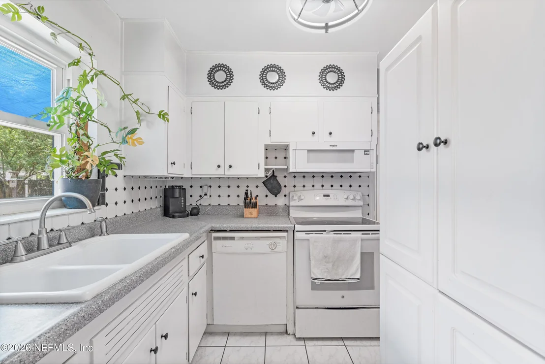 Photo of 5136 MARLENE Avenue