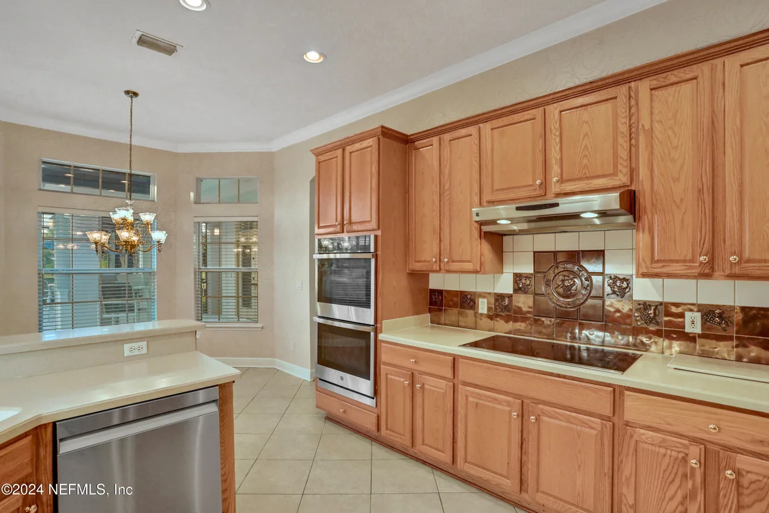 Photo of 225 CLEARLAKE Drive