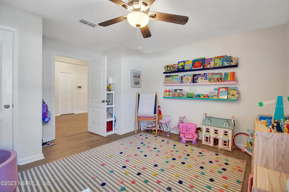 Photo of 510 CHASEWOOD Drive