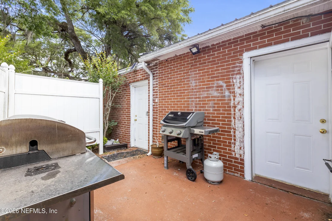Photo of 155 RODDY Road
