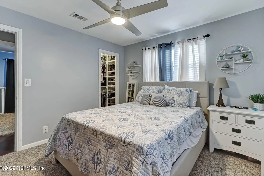 Photo of 10515 JOLYNN Road