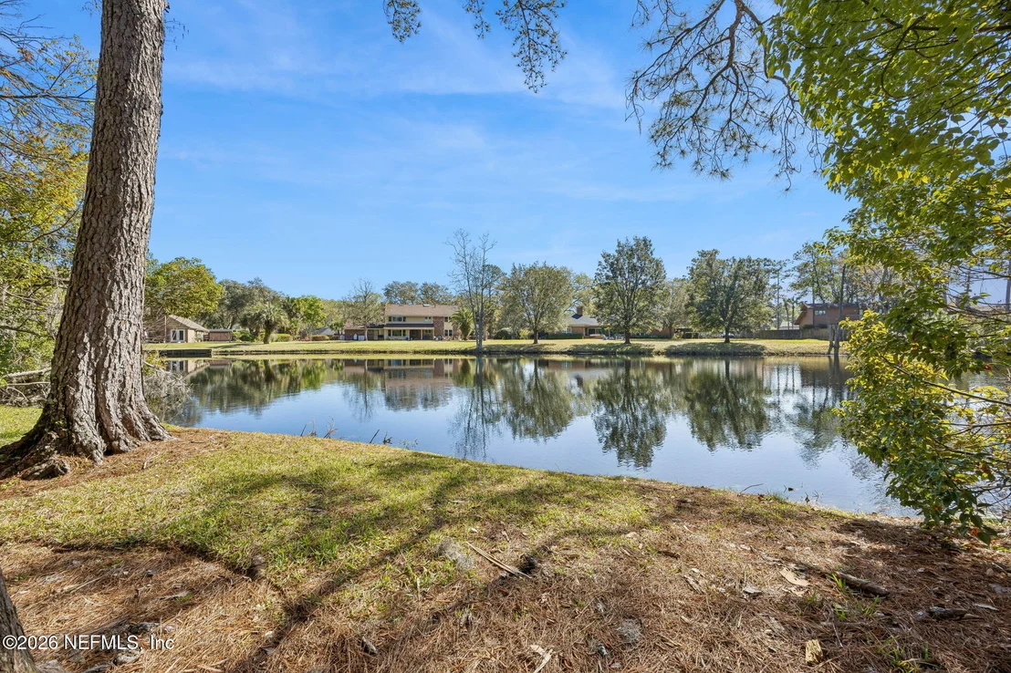 Photo of 7955 PINE LAKE Road