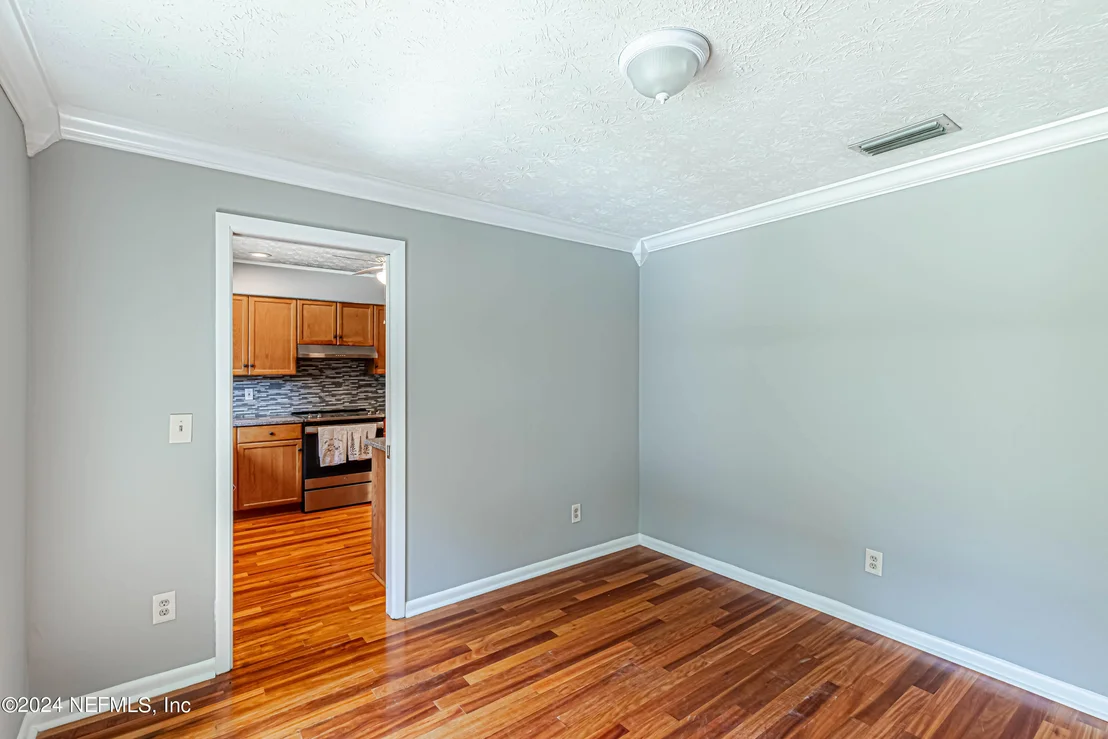 Photo of 2901 PACES FERRY Road S