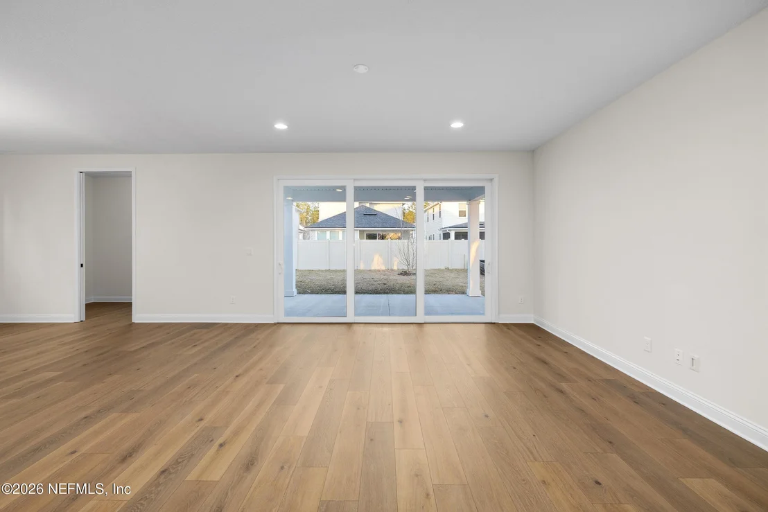 Photo of 319 SUTTON Drive