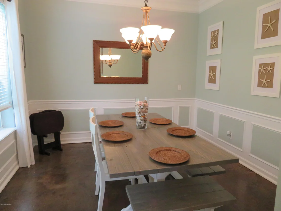 Photo of 113 CASTLEGATE Lane