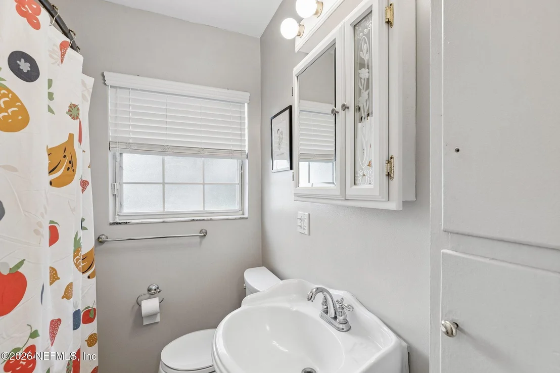 Photo of 6227 TEMPLE Road
