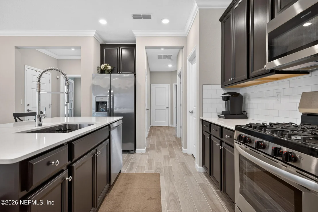 Photo of 365 STILLWATER Boulevard