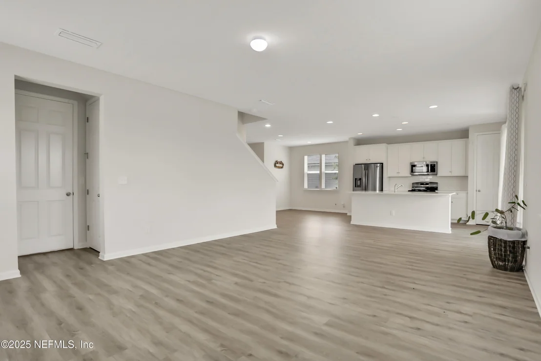 Photo of 2016 AMBERLY Drive