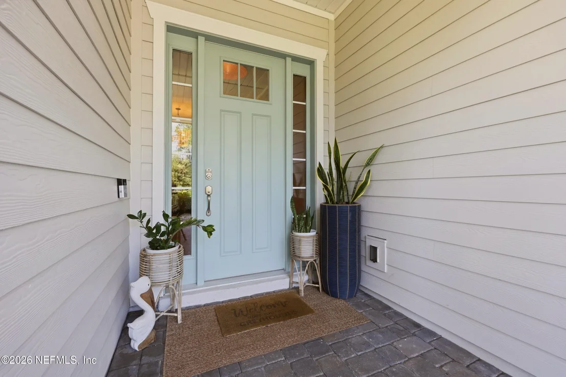 Photo of 220 PINE HAVEN Drive