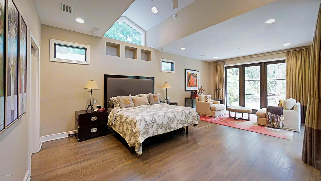 Photo of 3016 FOREST Circle