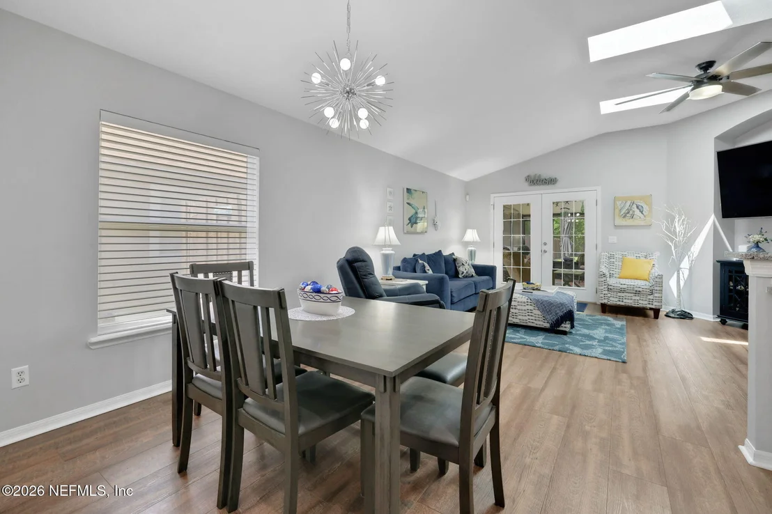 Photo of 1624 AUSTIN Lane