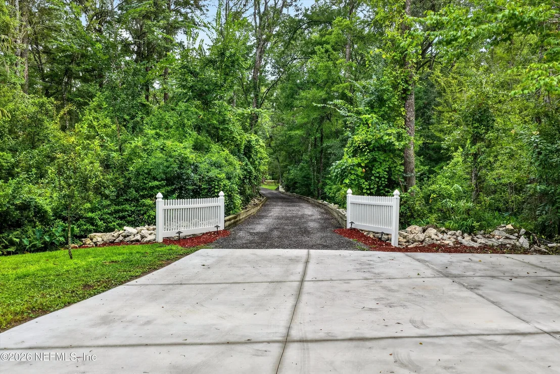 Photo of 4002 SCENIC Drive