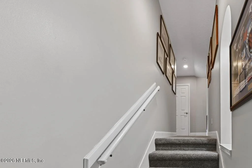 Photo of 516 WETHERBY Lane