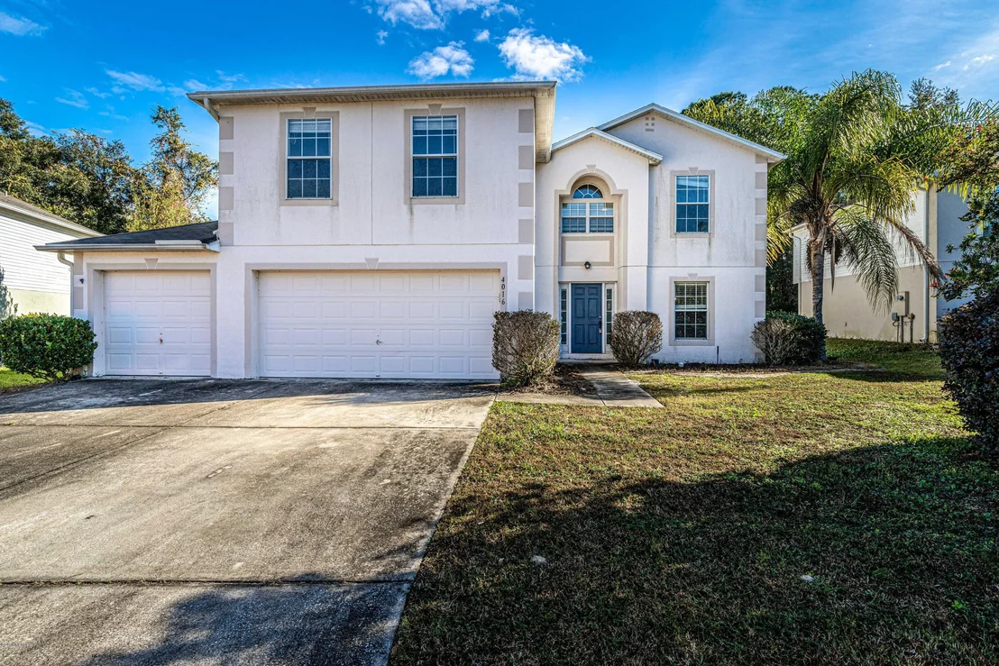 Photo of 4016 HALF MOON Circle