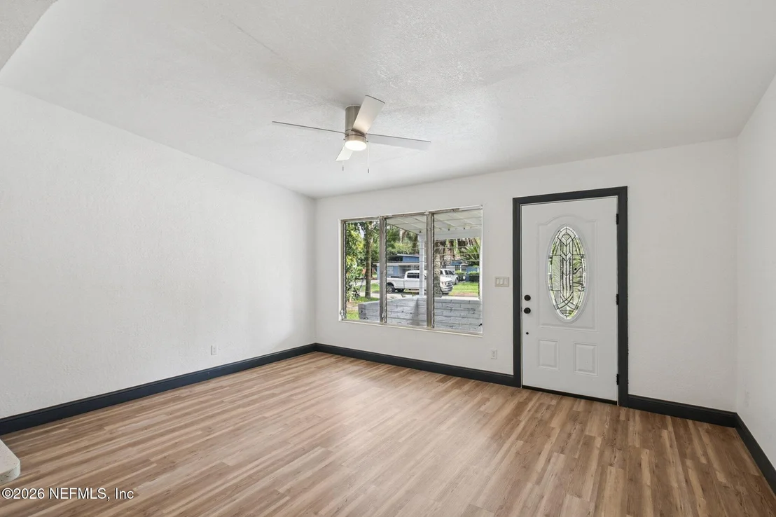 Photo of 5347 KEYSTONE Drive N