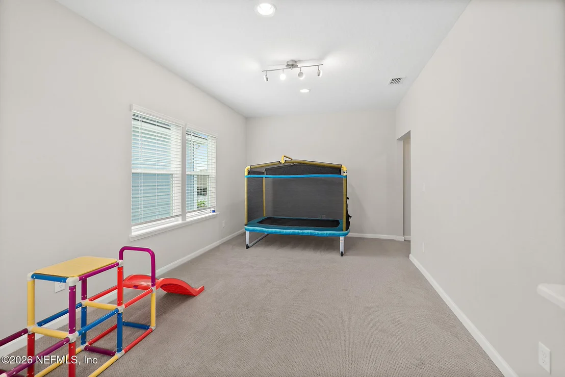 Photo of 542 SILVER LANDING Drive
