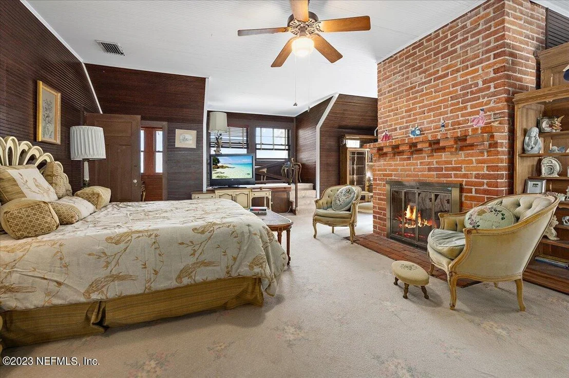 Photo of 44 5TH Street
