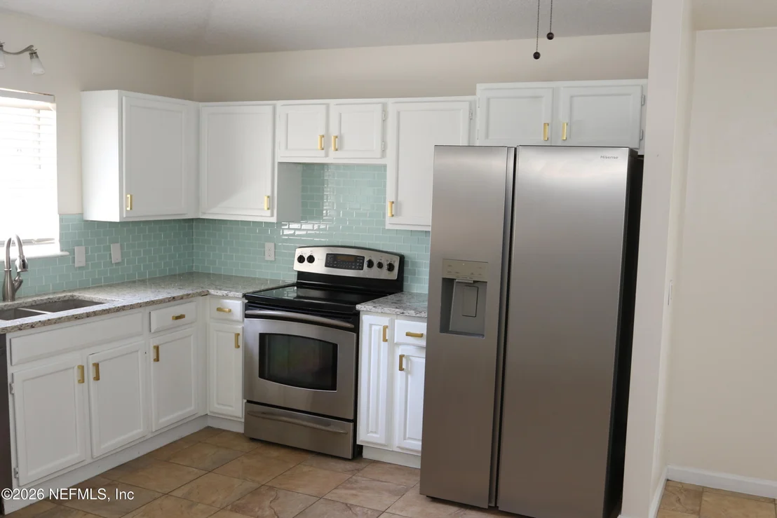 Photo of 569 CAMELIA Street