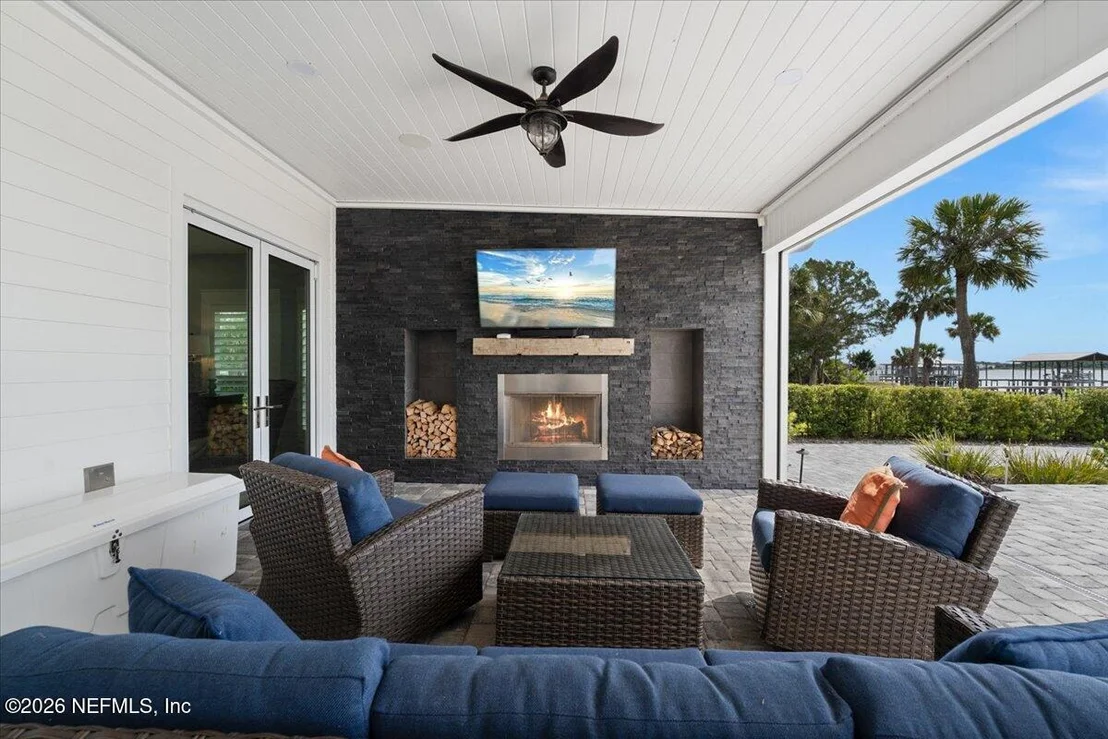 Photo of 9136 HECKSCHER Drive