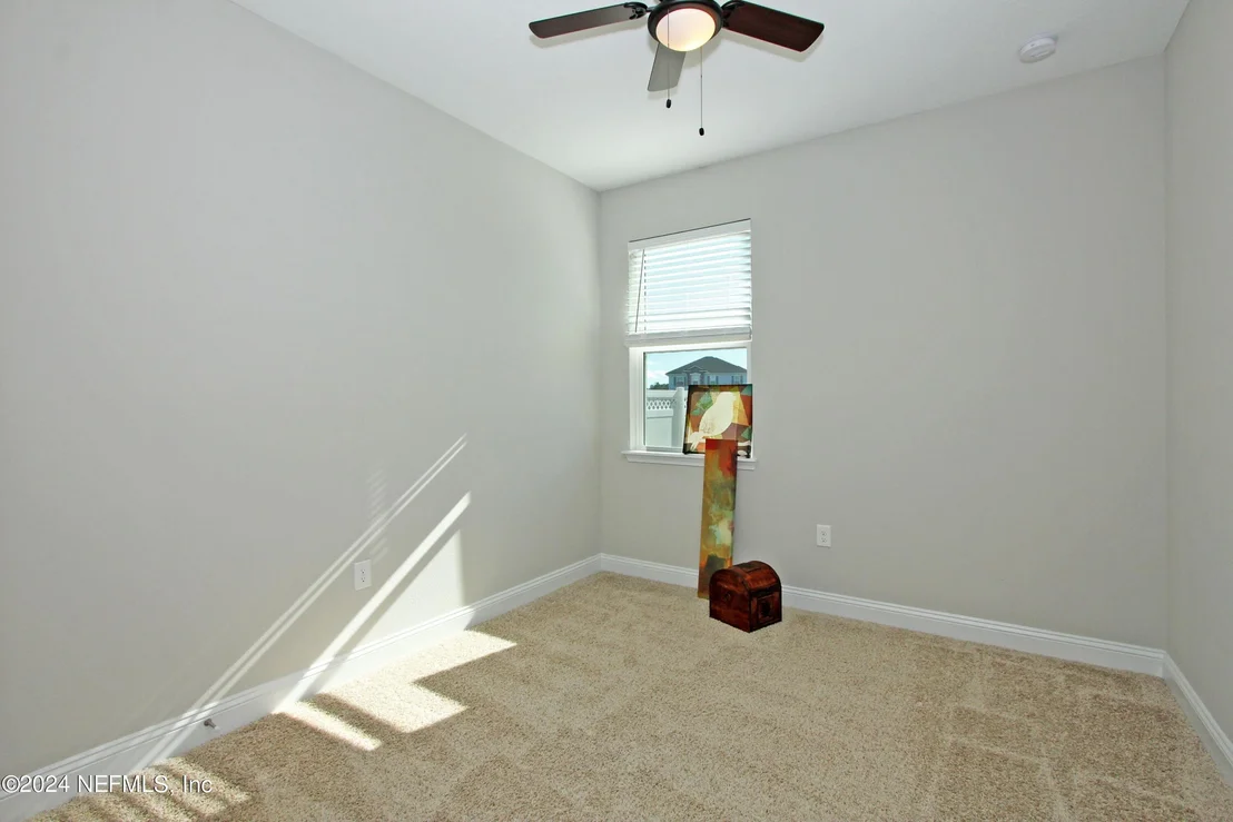 Photo of 242 SILVERLEAF VILLAGE Drive