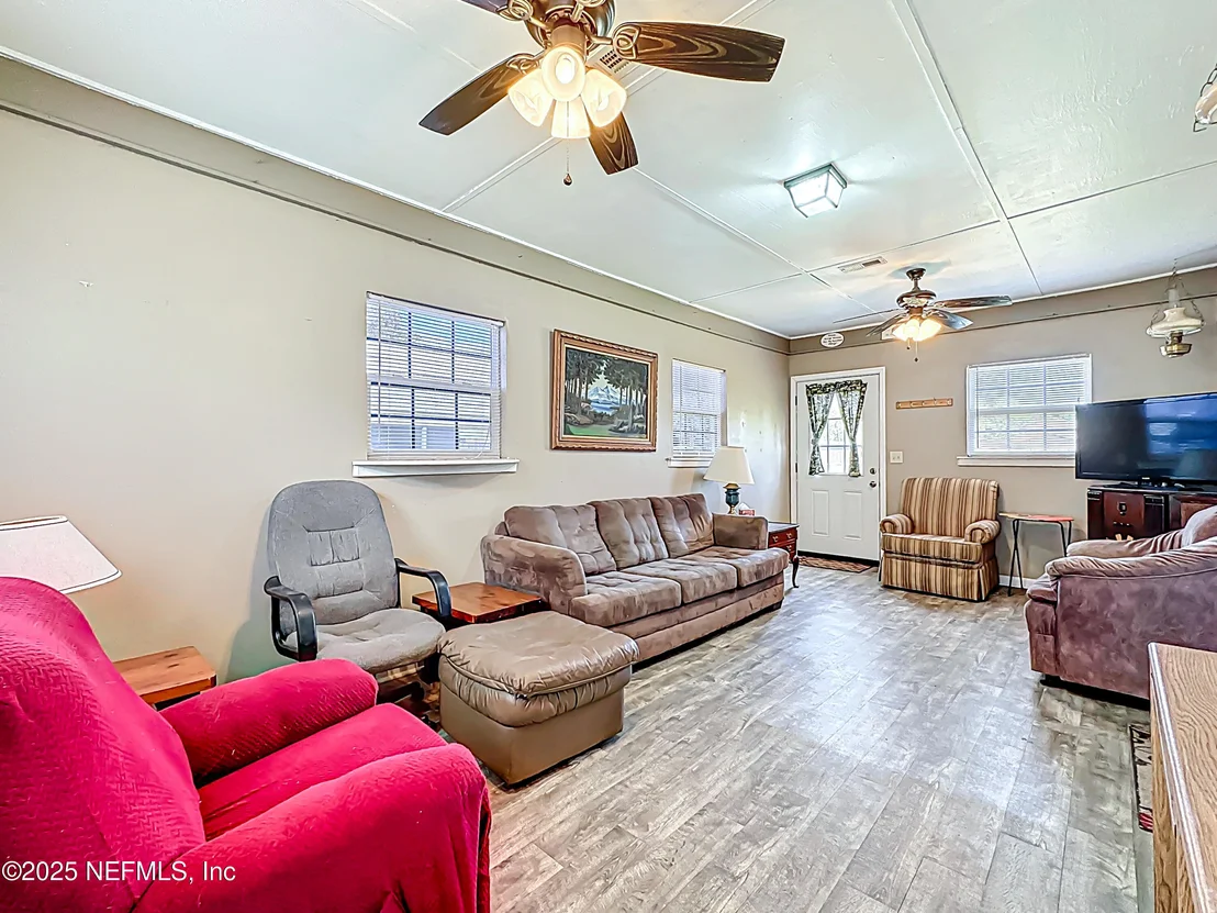 Photo of 103 PALM Street