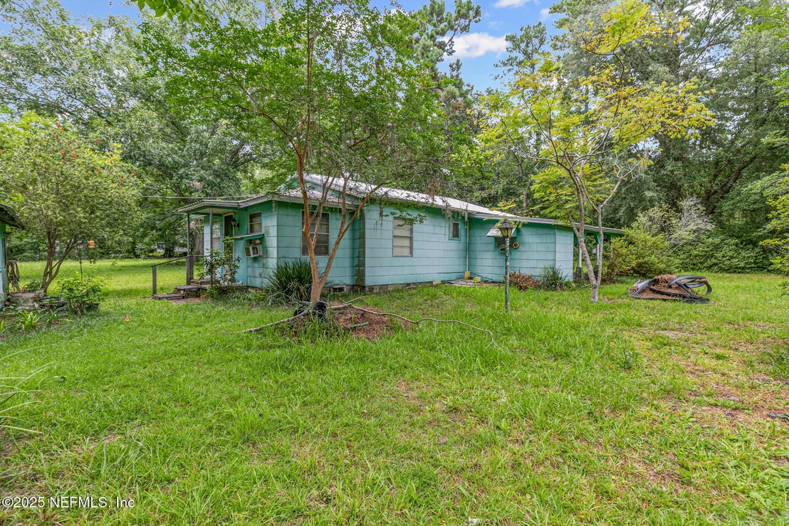 Photo of 44125 JARRETT Road