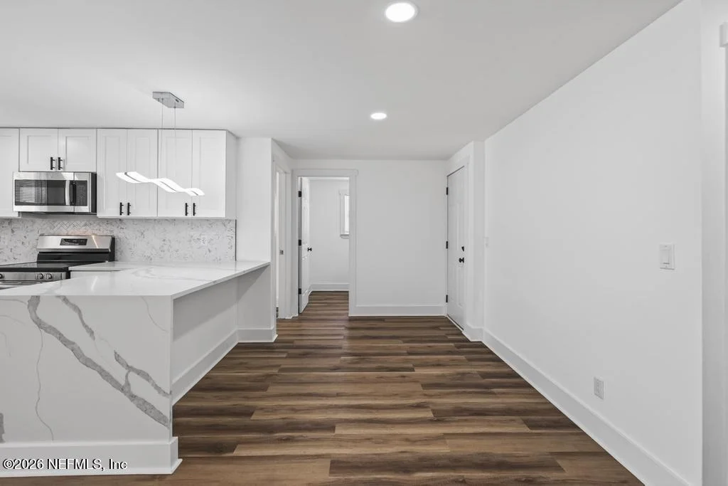 Photo of 4020 FOREST Boulevard