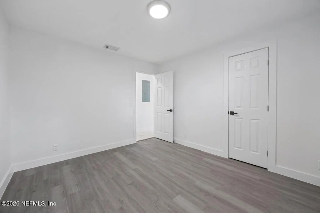 Photo of 6015 ROYAL ESTATES Place