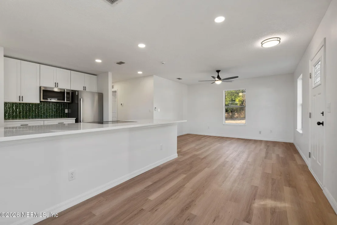 Photo of 533 S RODRIQUEZ Street