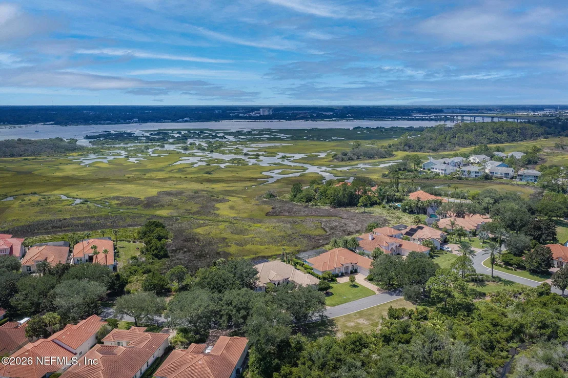 Photo of 401 FIDDLERS POINT Drive