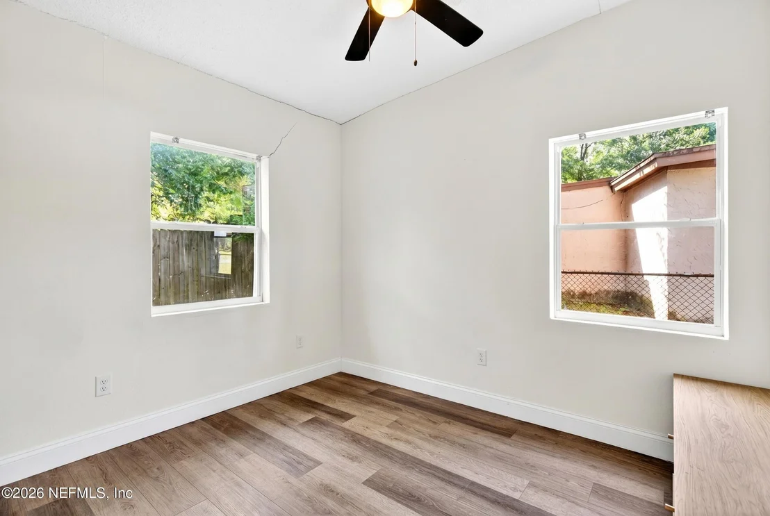 Photo of 5671 VERBENA Road