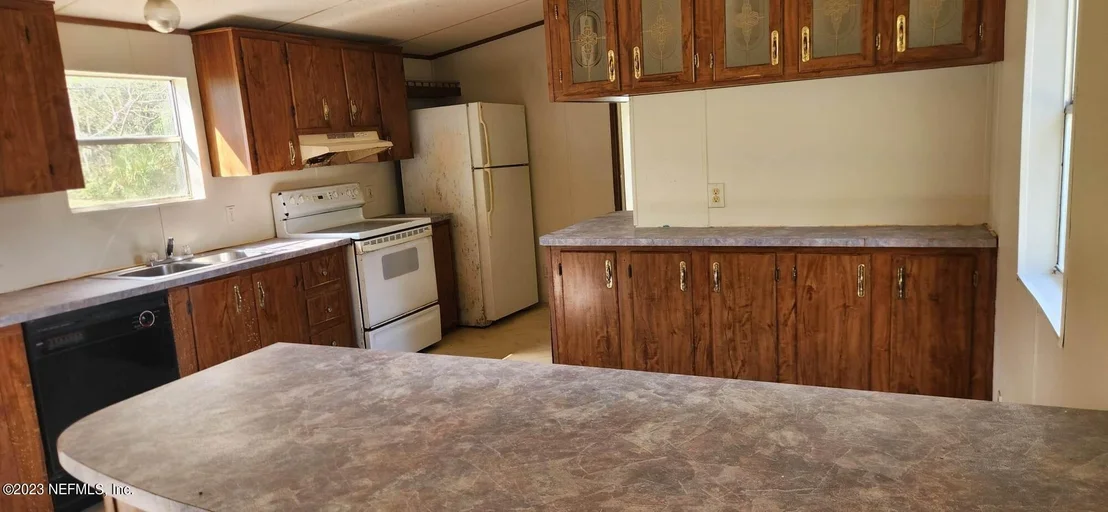 Photo of 122 SIPPRELL Road