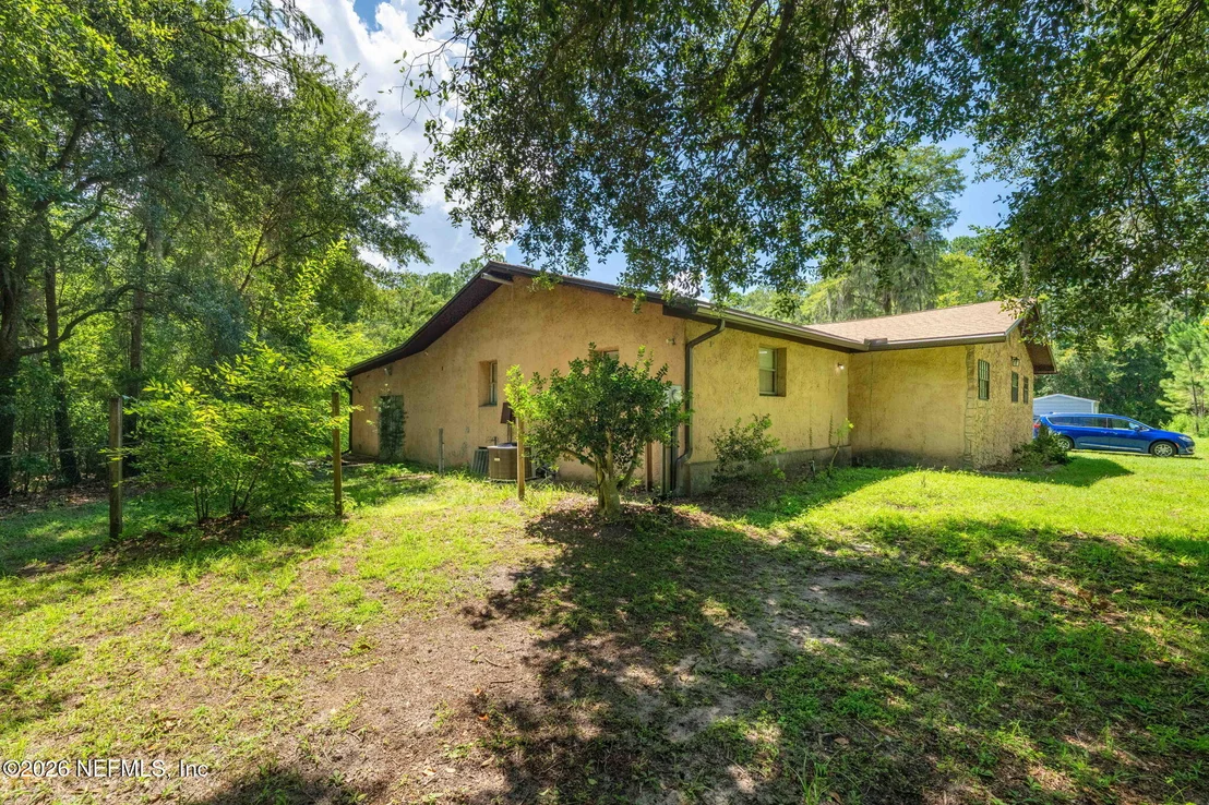 Photo of 9296 HIPPS Road