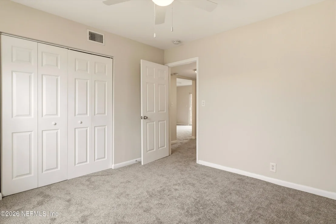 Photo of Unit 5A at 22 COMARES Avenue