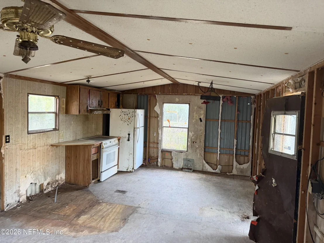 Photo of 235 OAKCREST Drive