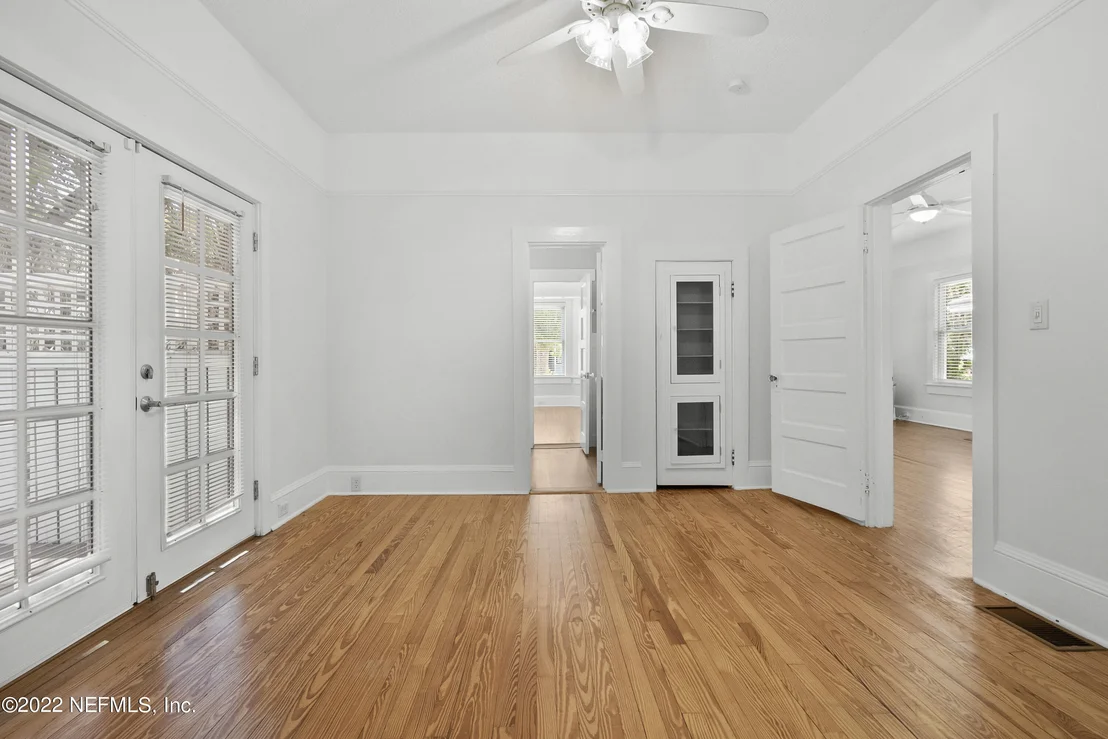 Photo of 60 ALMERIA Street