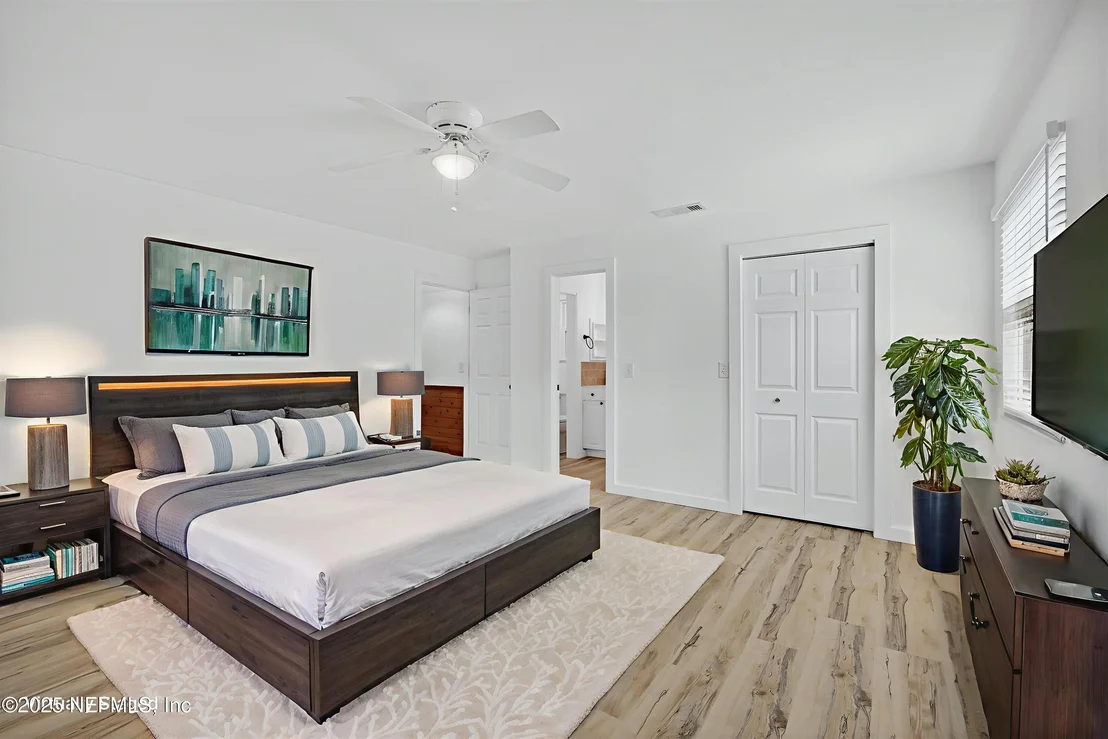 Photo of 15 KATRINA Place