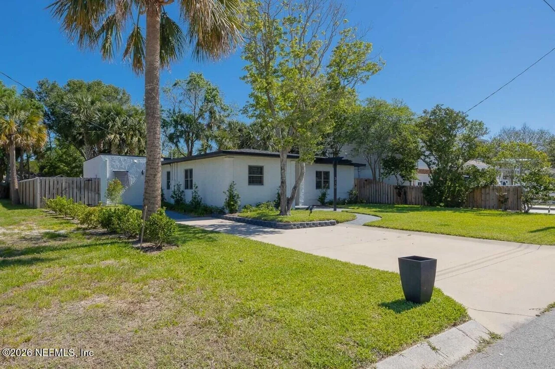 Photo of 310 ANDREAS Street