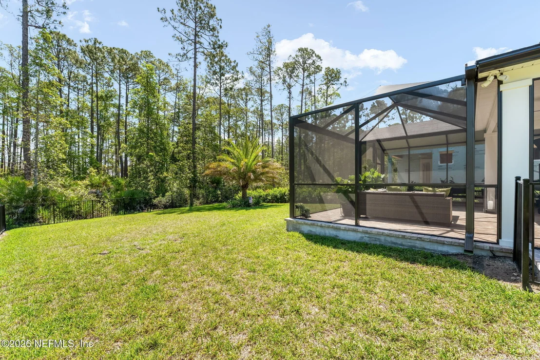 Photo of 442 REFLECTIONS Avenue